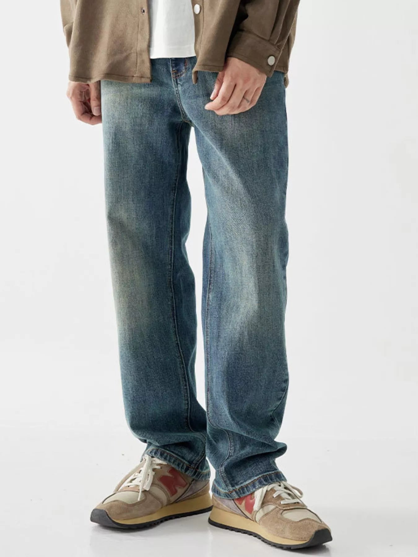 Men's light wash jeans vintage loose fit denim waist sizes 28-32