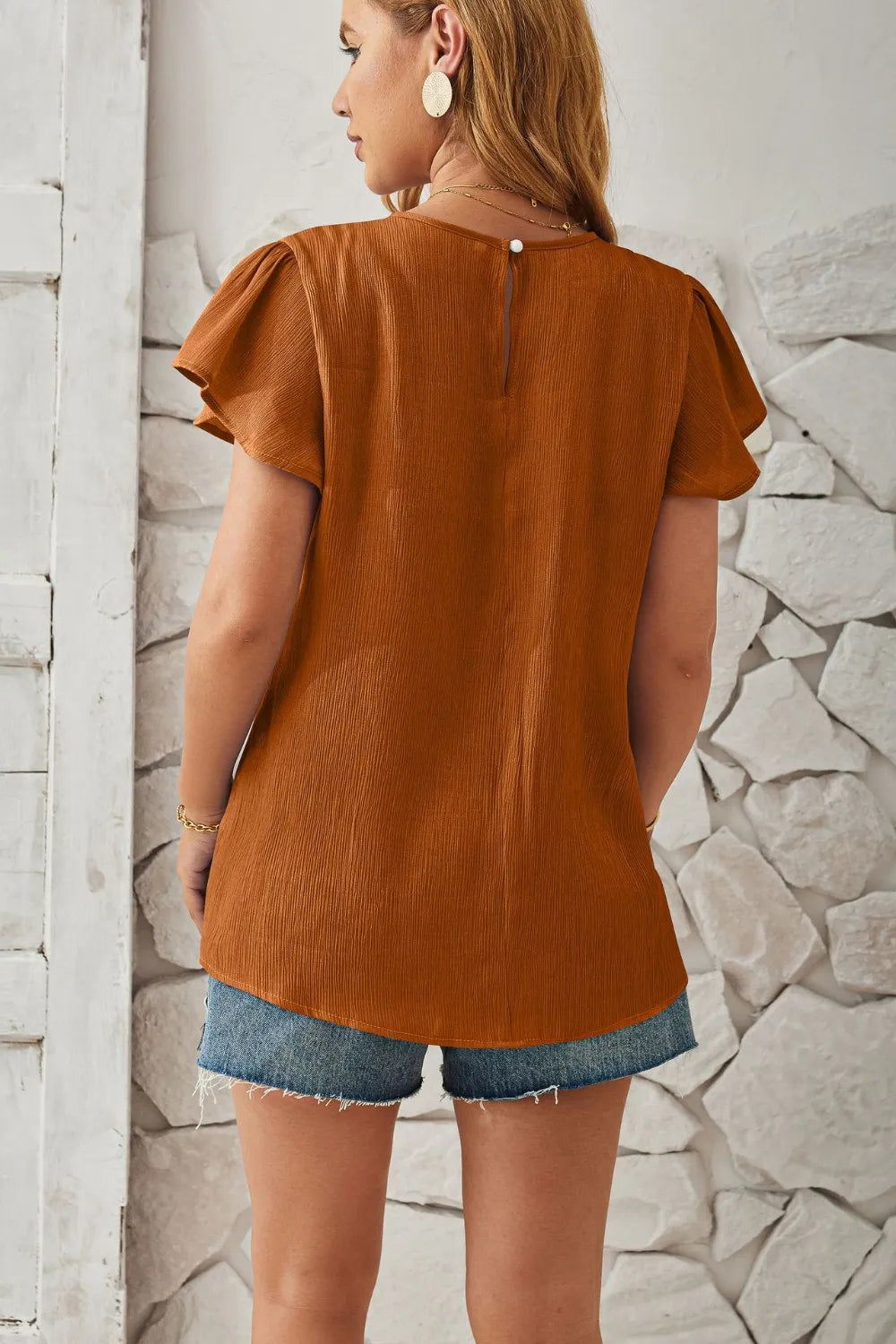 Caramel Keyhole Cap Sleeve Ruffle Top Full Length Outfit Styling